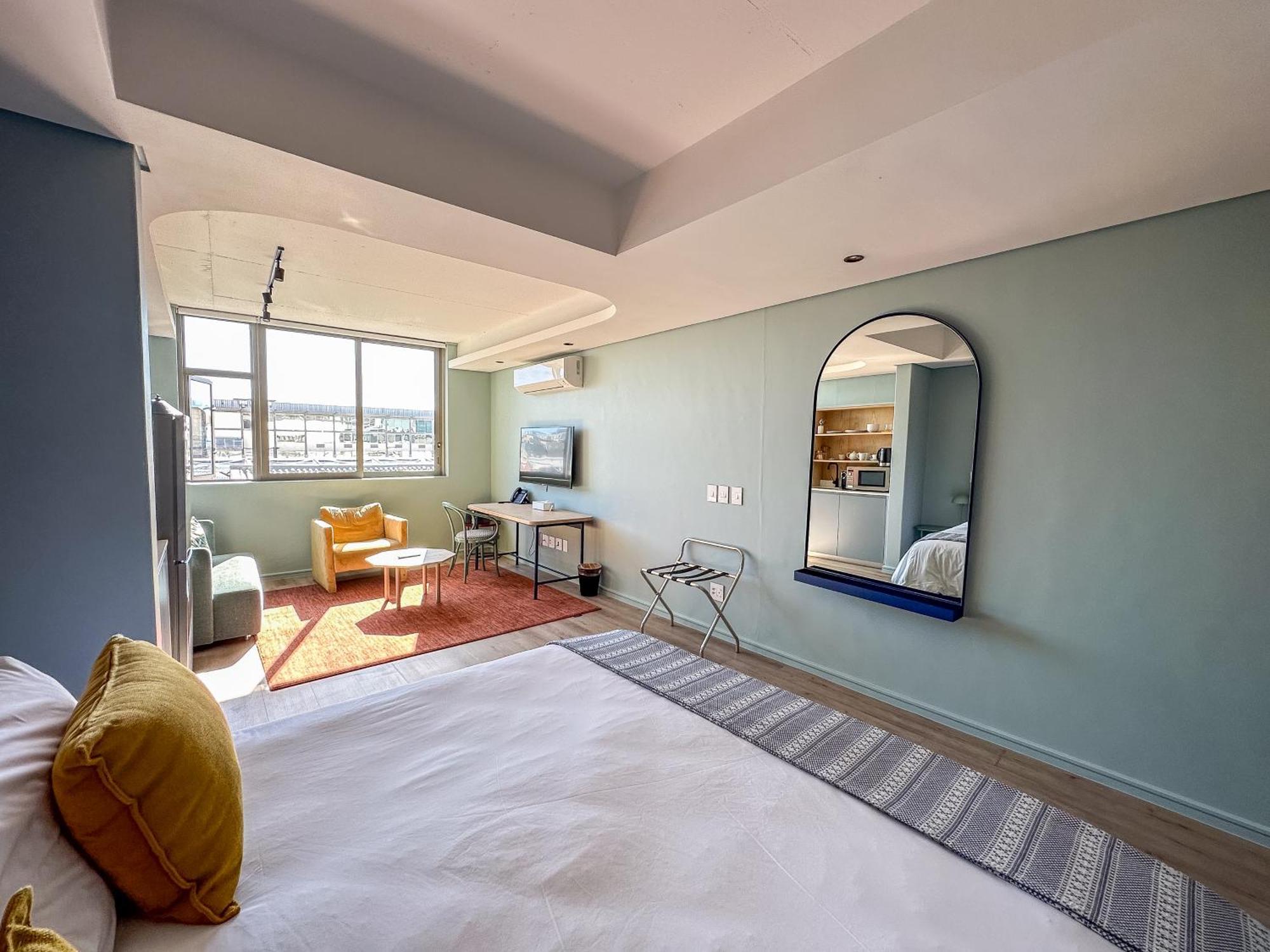 Home Suite Hotels De Waterkant Cape Town Exterior photo