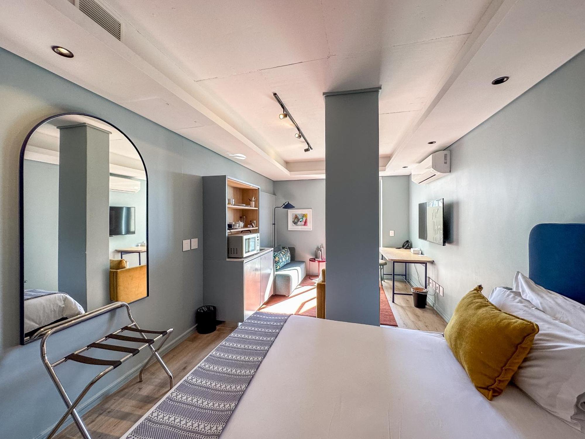 Home Suite Hotels De Waterkant Cape Town Exterior photo